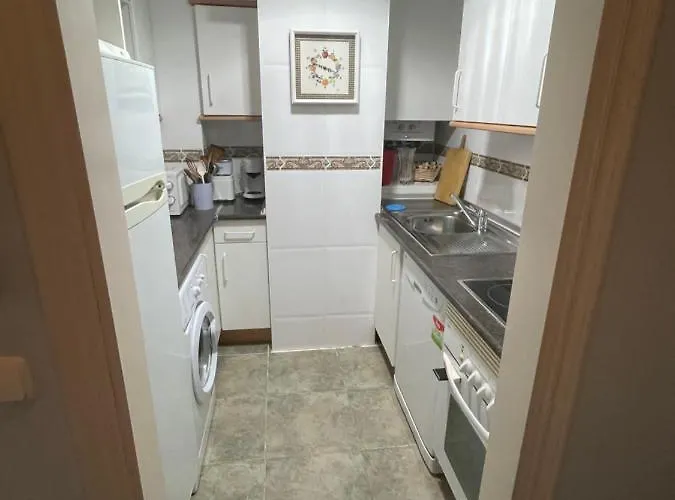 Azaraleku Playa * Zarautz