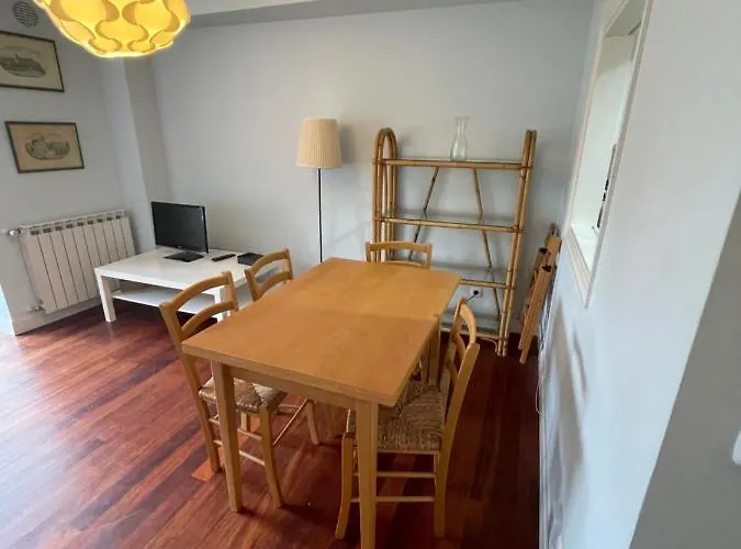 Azaraleku Playa * Zarautz